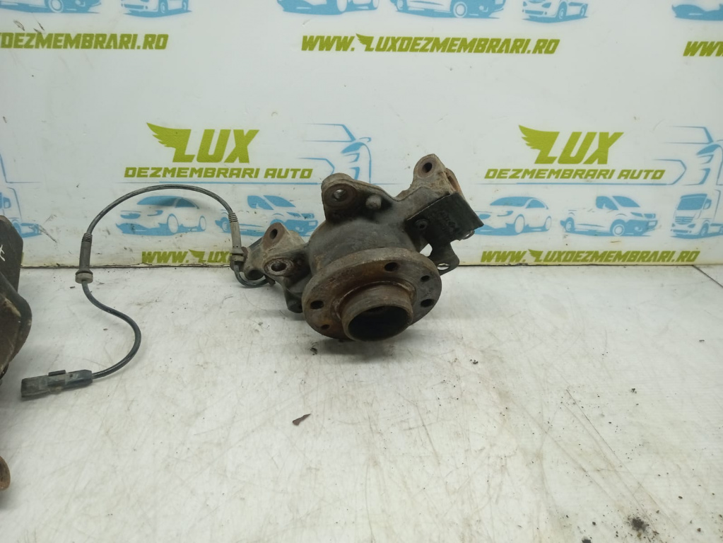 Fuzeta dreapta fata 1.5 dci K9K612 Renault Clio 4 [2012 - 2020] 1.5 dci K9K612