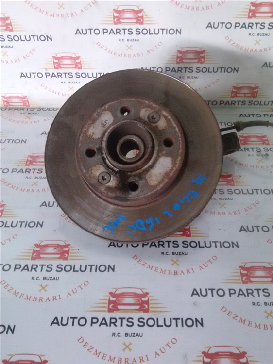 Fuzeta dreapta fata 1.5 DCI RENAULT CLIO 2 an fabr.2006