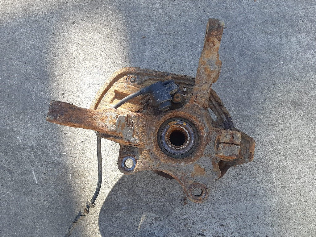 Fuzeta dreapta fata 1.6 b z16se opel meriva a x03
