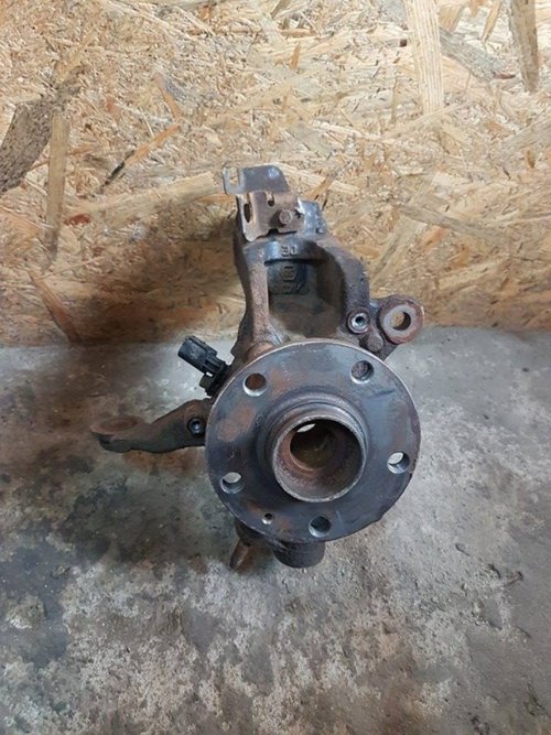 Fuzeta dreapta fata 1k04072556a vw tiguan 2008-2017
