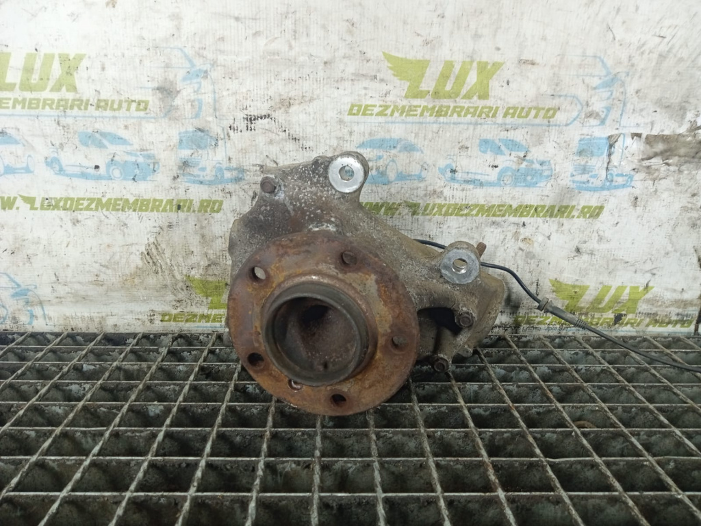 Fuzeta dreapta fata 2.0 d N47D20C BMW Seria 1 F20/F21 [2011 - 2015] 2.0 d N47D20C