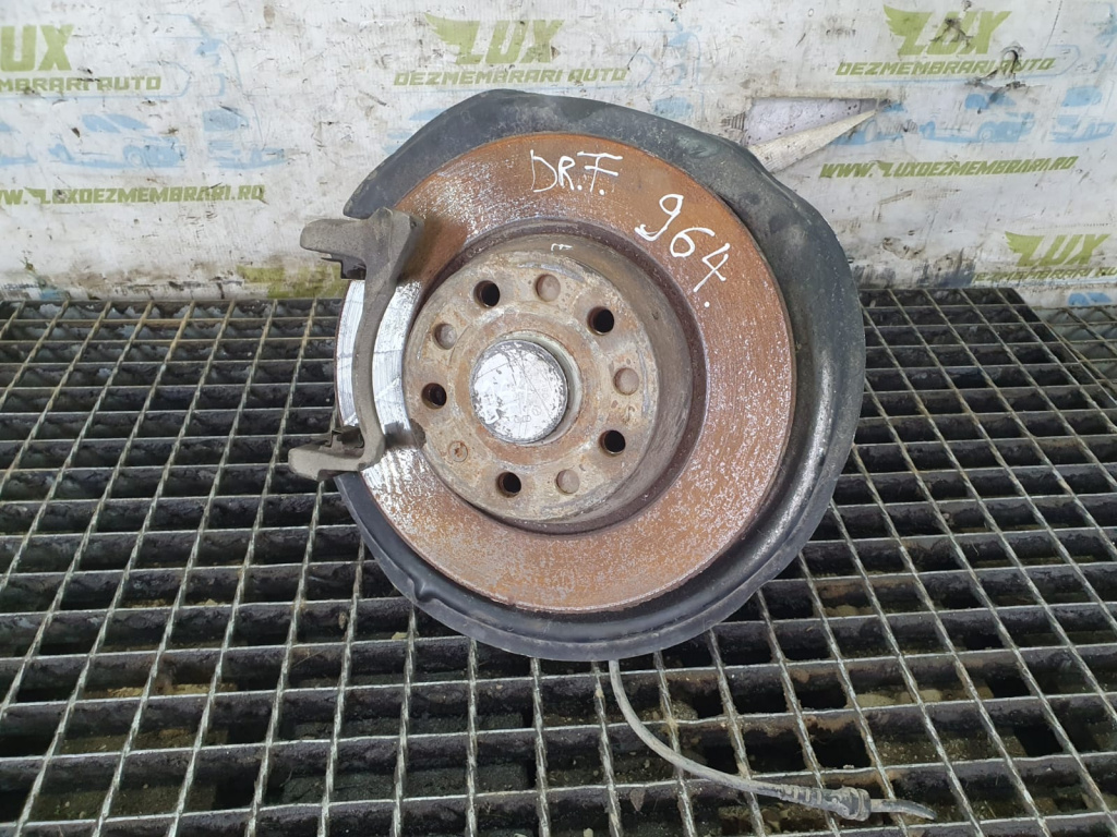 Fuzeta dreapta fata 2.0 tdi cbdc Volkswagen VW Passat B6 [2005 - 2010] 2.0 tdi cbdc