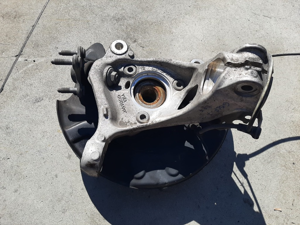 Fuzeta dreapta fata 2.0 tdi vw golf 7 5wa407258a
