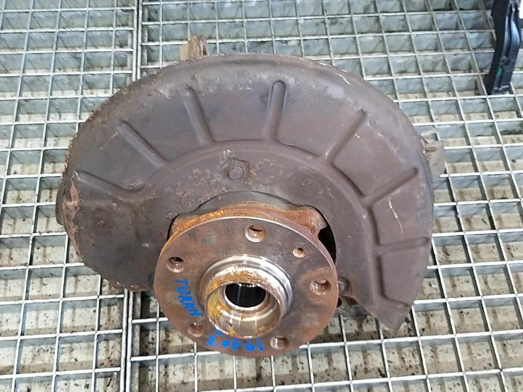 Fuzeta dreapta fata 2.0 tdi vw touran 1t