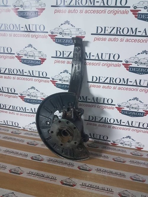 Fuzeta dreapta fata 7l0407258A audi q7 4l 4.2 fsi v8 bar 350 cai