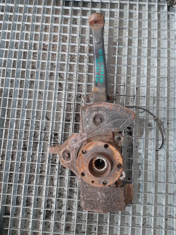 Fuzeta dreapta fata alfa romeo 147 1.9 jtd 2002 115cp