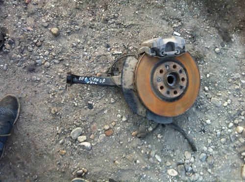 Fuzeta Dreapta Fata Alfa Romeo 159 1 9 Jtdm 150 Cai