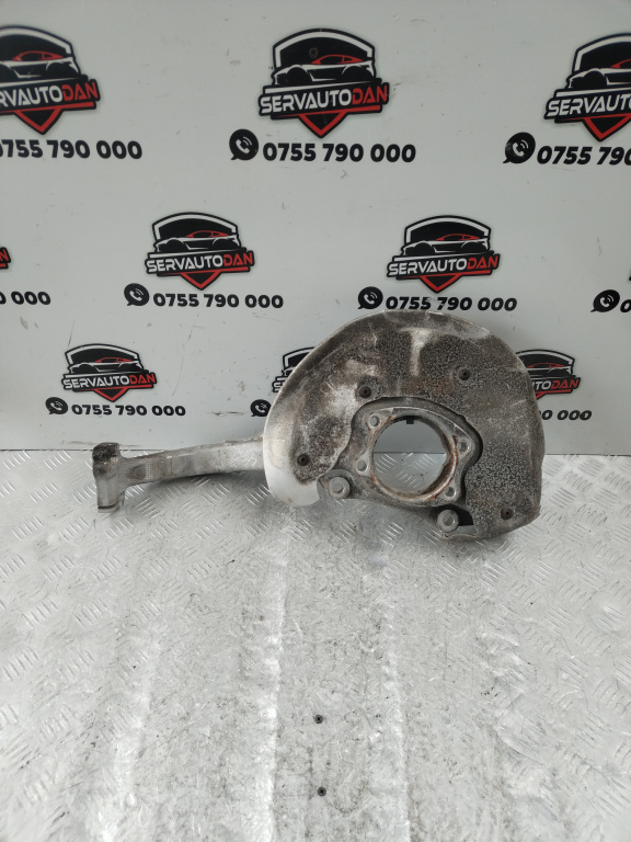Fuzeta dreapta fata Audi A6 (2010-2018) [4G2, C7] 3.0 Motorina 2012, 4G0407242D
