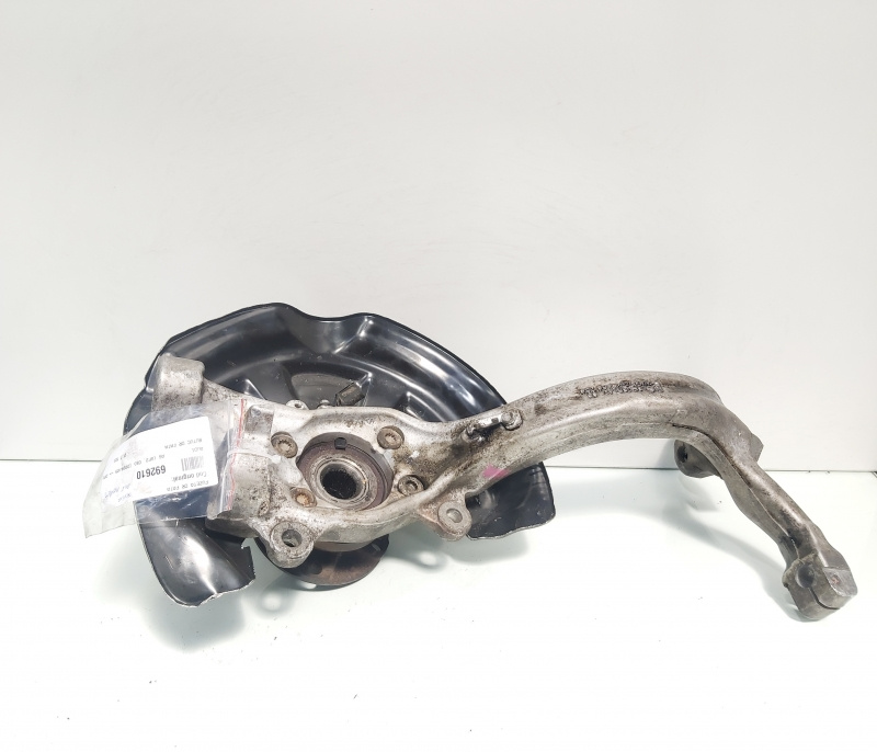 Fuzeta dreapta fata, Audi A6 (4F2, C6), 2.7 TDI (id:692610)