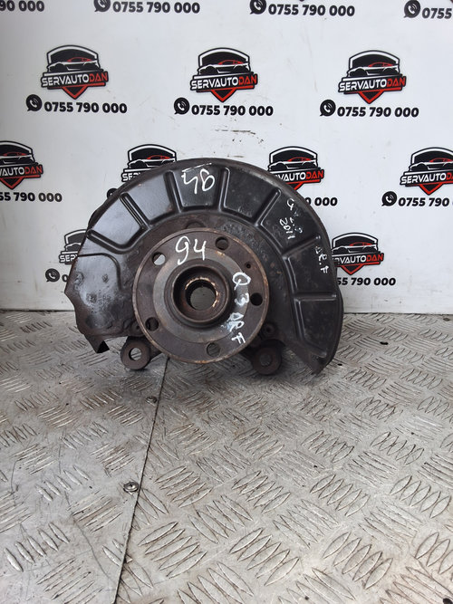 Fuzeta dreapta fata Audi Q3 (2011-2017) [8U] 2.0 Motorina 2011