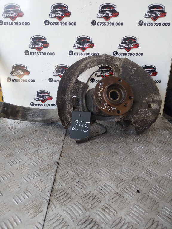 Fuzeta dreapta fata BMW X5 (2007-2013) [E70] 3.0 Motorina 2012, 3121 6773784