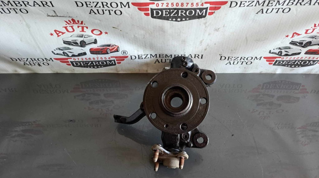 Fuzeta dreapta fata cu rulment si senzor ABS Audi A3 8V 1.2 TFSI CYVB 110 cai cod 5Q0407256Q