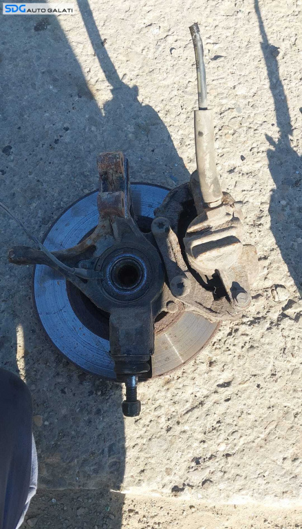 Fuzeta Dreapta Fata cu Rulment si Senzor ABS Peugeot 307 1.6 HDI 2001 - 2008 [X4095] (depozit tarc 2)