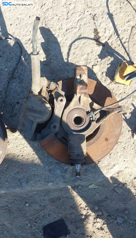 Fuzeta Dreapta Fata cu Rulment si Senzor ABS Peugeot 307 1.6 HDI 2001 - 2008 [X4096] (depozit tarc 2)