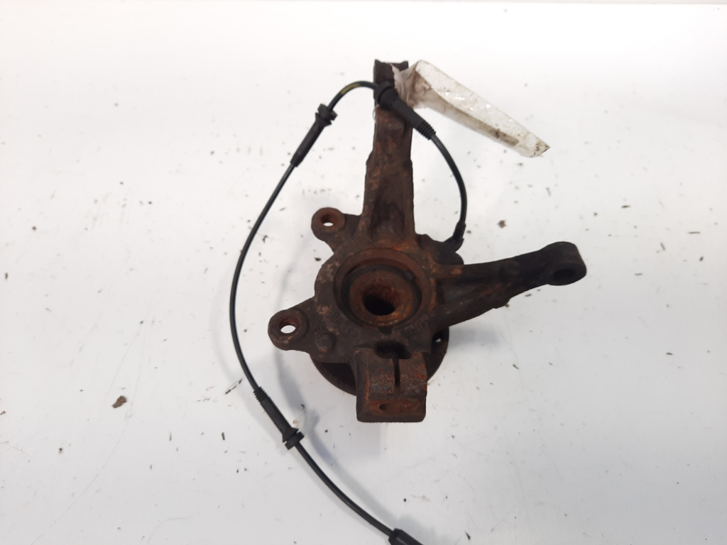 Fuzeta dreapta fata, Dacia Sandero 2, 1.2 16v benz, D4F732 (id:562759)