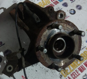 Fuzeta dreapta fata ford focus 2 C-Max 2.0tdci 136CP G6DD