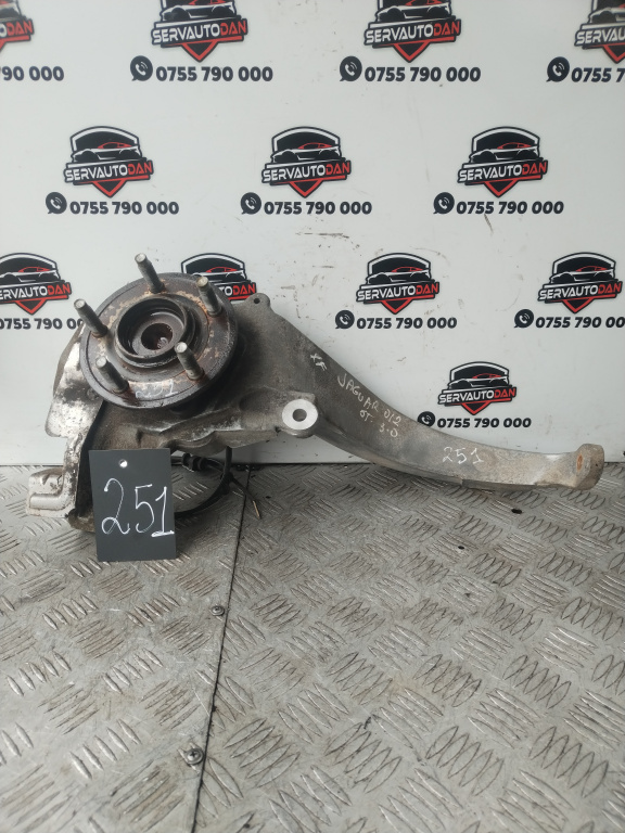 Fuzeta dreapta fata Jaguar XF (2008-2015) [X250] 3.0 Motorina 2012, FĂRĂ COD