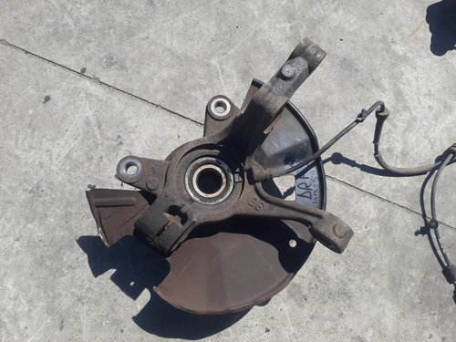 Fuzeta dreapta fata mazda 2 de 1.3b