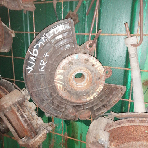 Fuzeta Dreapta Fata Mercedes-Benz Ml / M-Class (W163) 1997-2005
