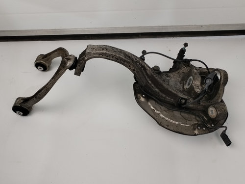 Fuzeta dreapta fata Mercedes C Class W205 2.2CDI A2052200