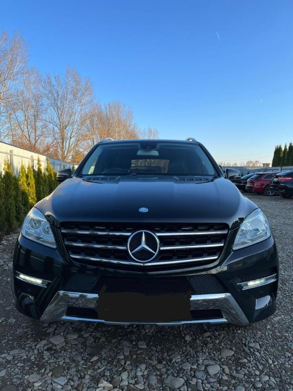 Fuzeta dreapta fata Mercedes ML250 CDI w166