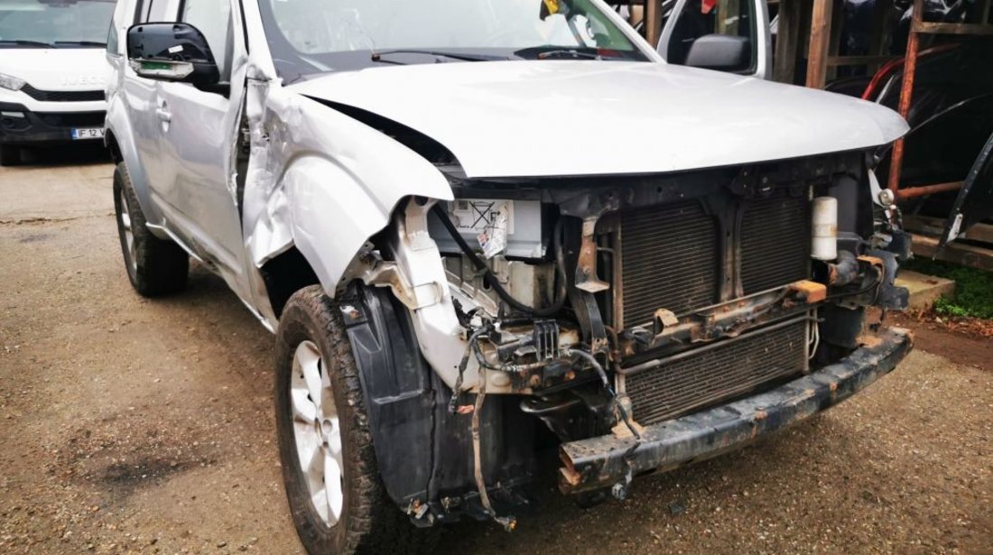 Fuzeta dreapta fata Nissan Navara 2.5 D 126 KW EURO 4 An 2006 2007 2008 2009 2010 2011 2012