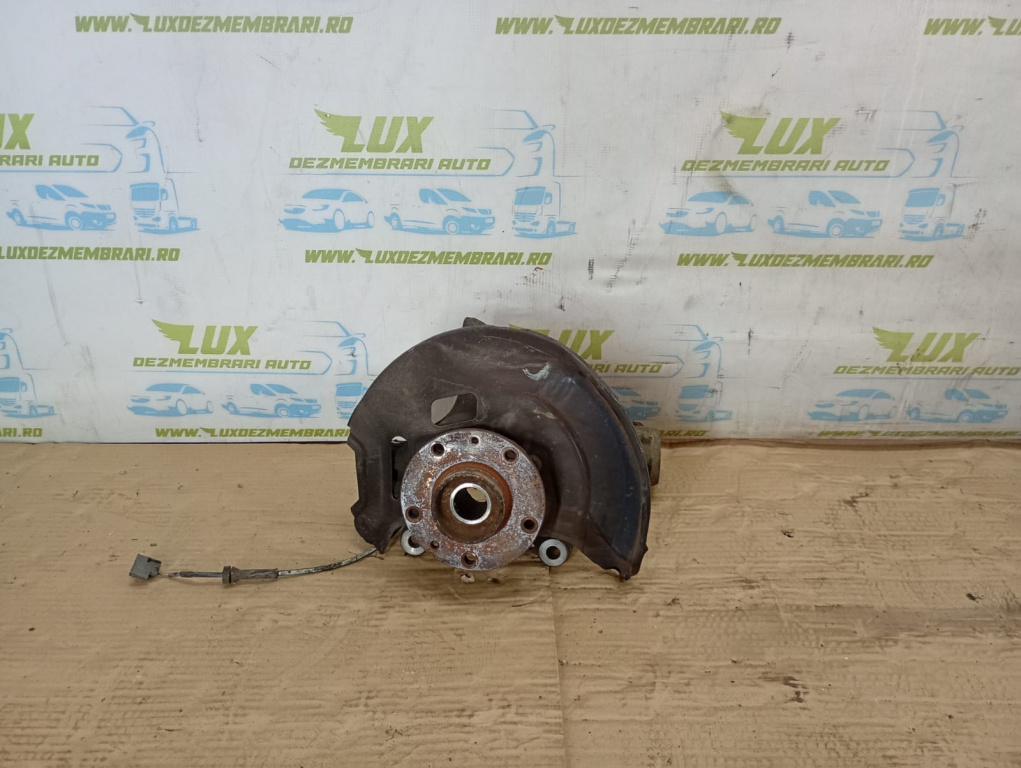 Fuzeta dreapta fata Nissan Qashqai 2 J11 [2013 - 2020] 1.6 dci R9M