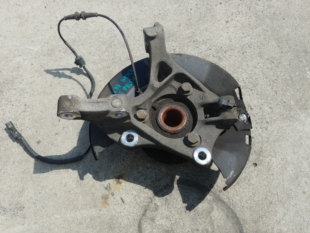 Fuzeta dreapta fata opel astra j 1.7 cdti 13324459