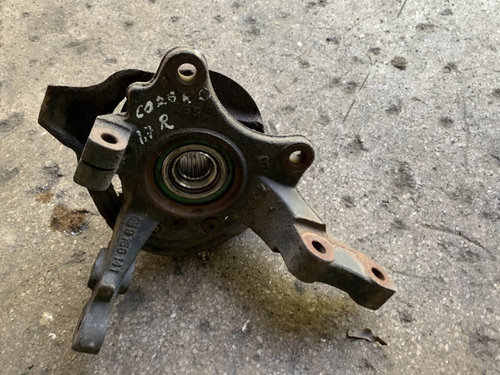 Fuzeta dreapta fata Opel Corsa C [2000 - 2003] Hatchback 5-usi 1.7 DTI MT (75 hp) C (F08 F68)