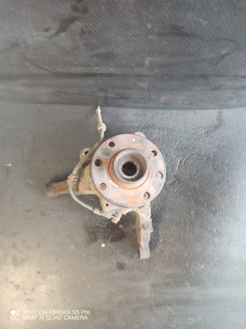 Fuzeta dreapta fata Opel Meriva A 1.7 DTI - COD 93328738
