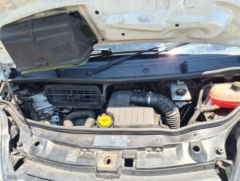 Fuzeta dreapta fata Opel Vivaro 2001-2006