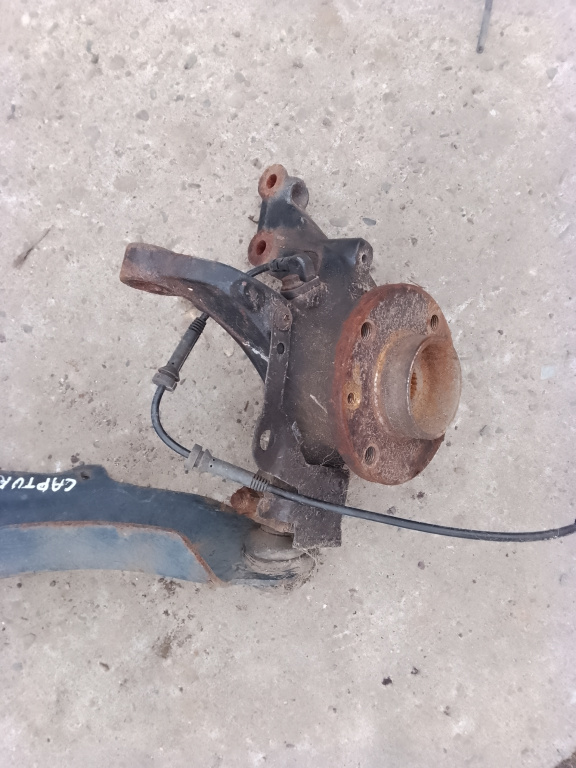 Fuzeta dreapta fata Renault Captur 0.9 Benzina 2016