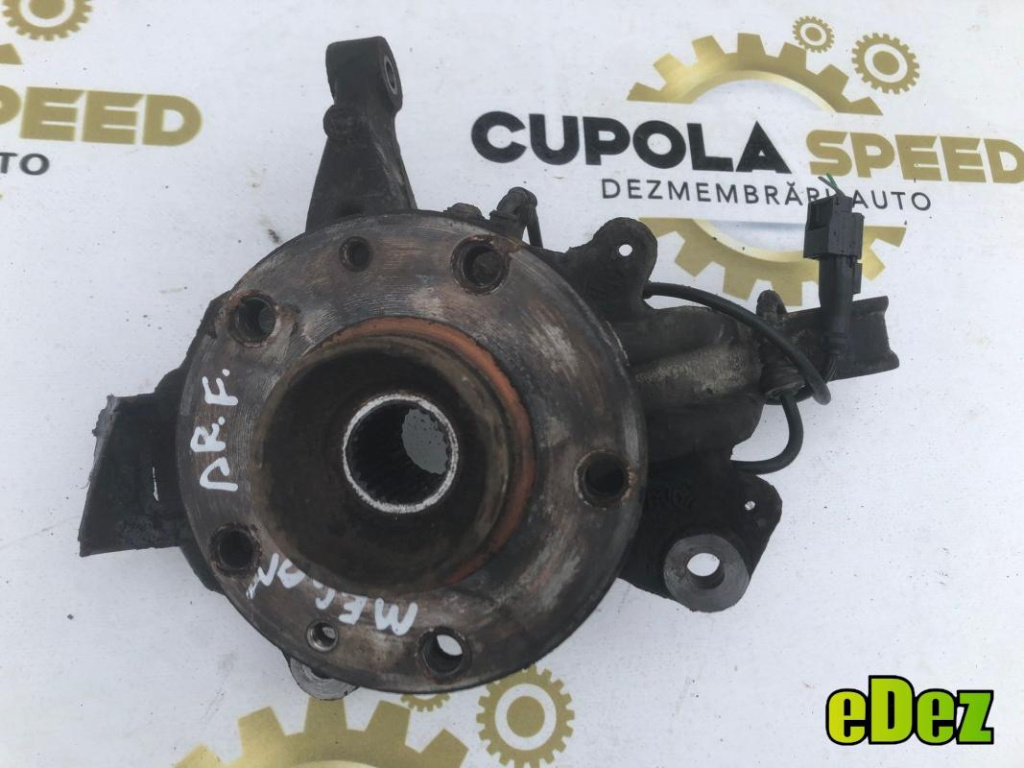 Fuzeta dreapta fata Renault Megane 2 (2003-2008) 1.9 dci