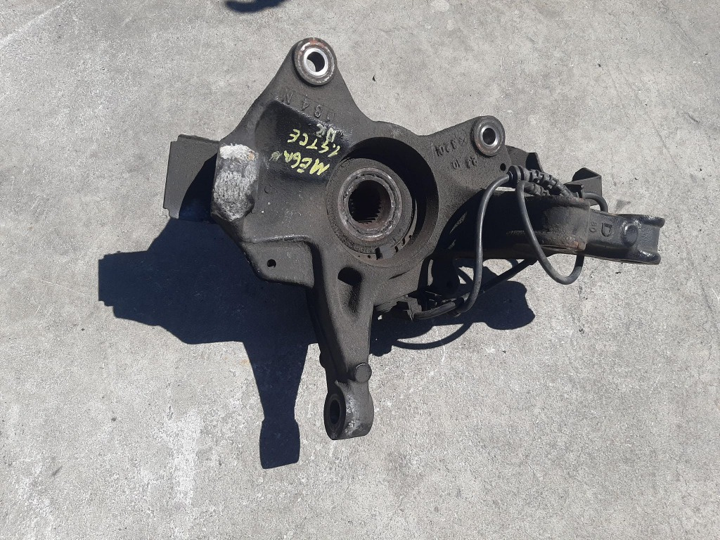 Fuzeta dreapta fata renault megane 3 1.4 b tce