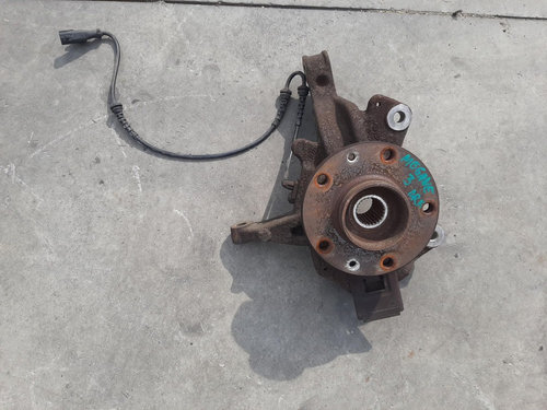 Fuzeta dreapta fata renault megane 3 1.5 dci