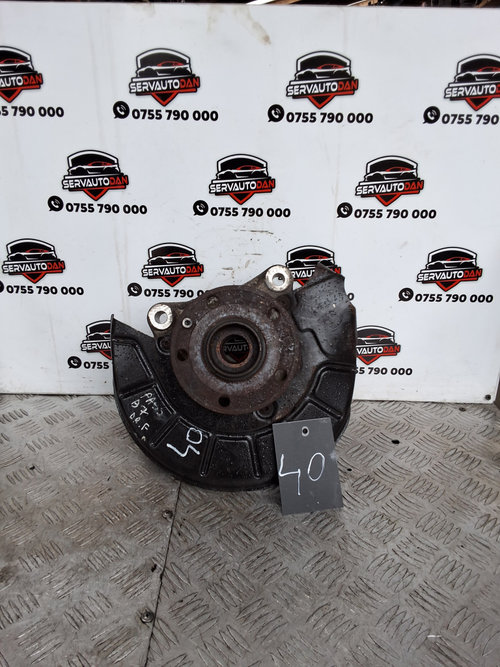Fuzeta dreapta fata Volkswagen Passat B7 (2010-2014) 2.0 Motorina 2012