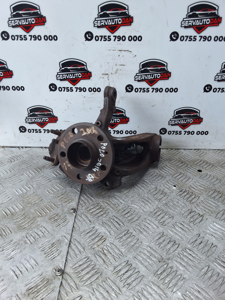 Fuzeta dreapta fata Volkswagen Polo 5 (2009-2017) [6R] 1.4 Benzina 2014