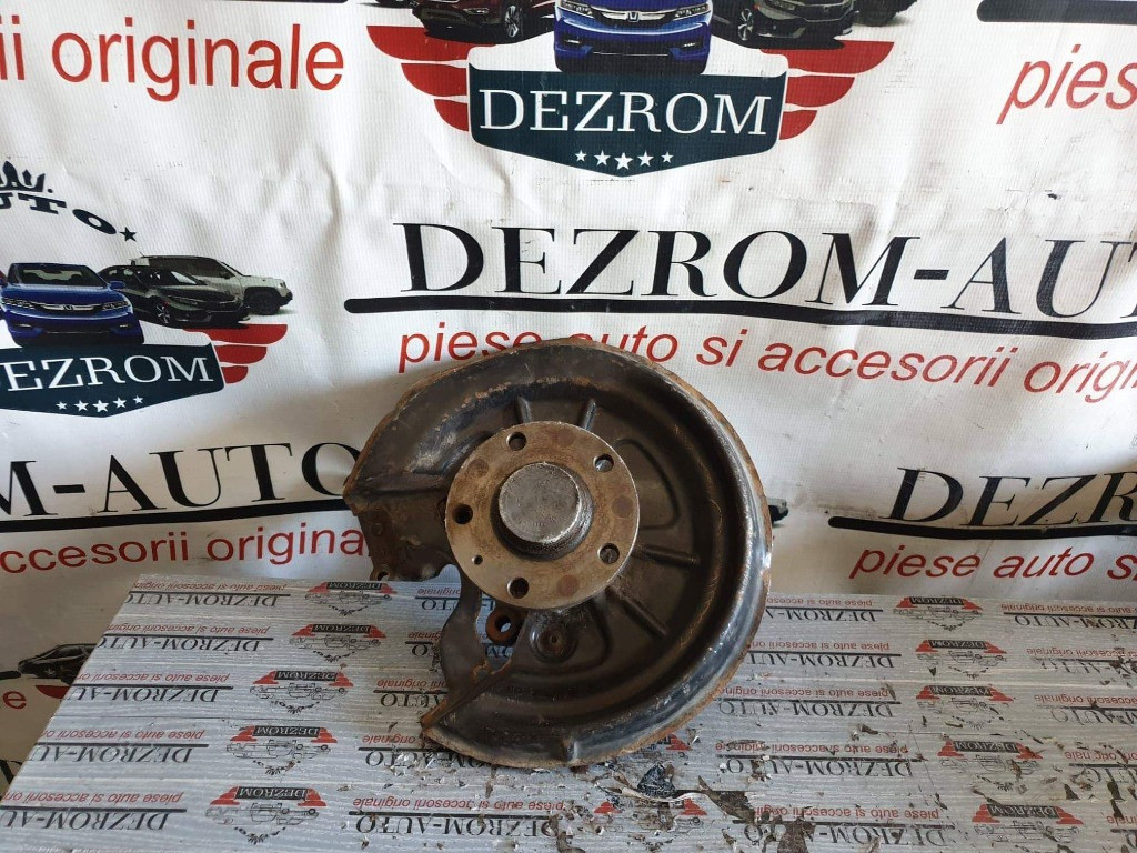 Fuzeta dreapta spate AUDI A3 (8PA) 1.4 TFSI 125 CP cod piesa : 1K0436AC