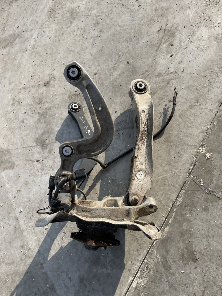 Fuzeta dreapta spate Audi A4 B9 Break 2.0 Motorina 2017, 4X4