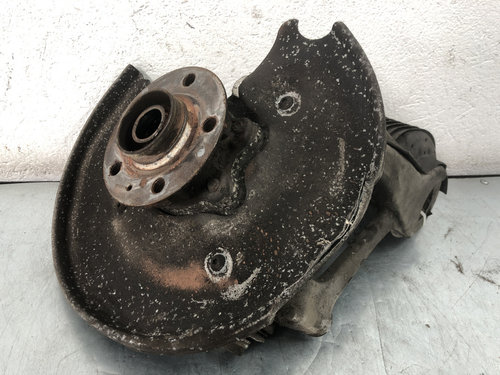 Fuzeta dreapta spate Audi RS 5 Coupe 4.2 FSI V8 quattro S Tronic, 450cp sedan 2011 (8K0505432AL)