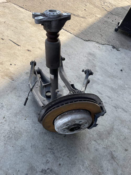Fuzeta dreapta spate BMW Seria 3 G20 2.0 Hybrid 2023, -