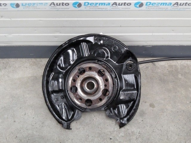 Fuzeta dreapta spate cu abs, Mercedes Clasa C (W203) 2.7cdi