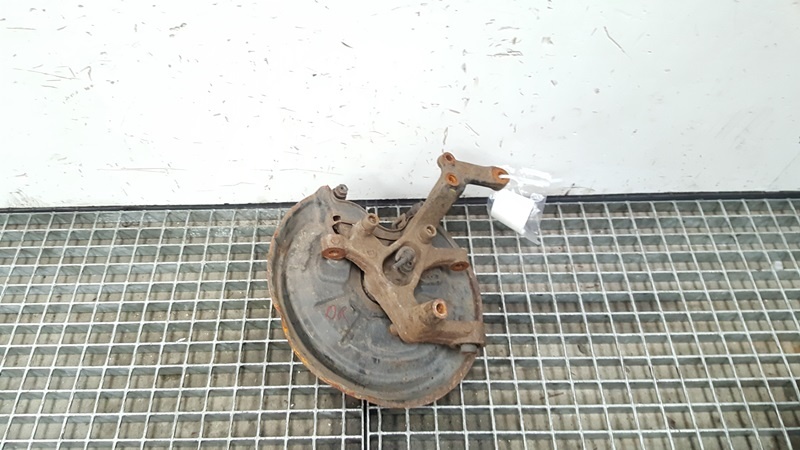 Fuzeta dreapta spate cu abs, Vw Golf 6 (5K1) 2.0tdi (id:352998)