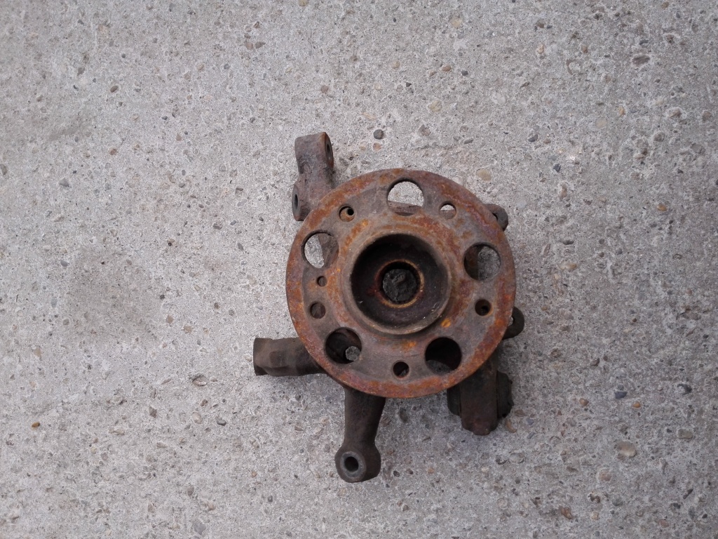 Fuzeta dreapta spate Mercedes E class w210