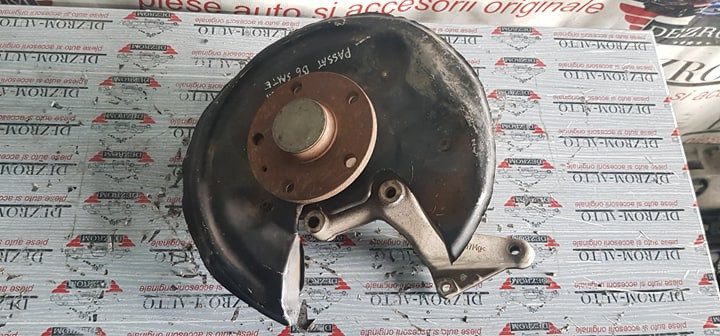 Fuzeta dreapta spate VW Passat B6 1.6 102 CP BSF cod 3C0505436F