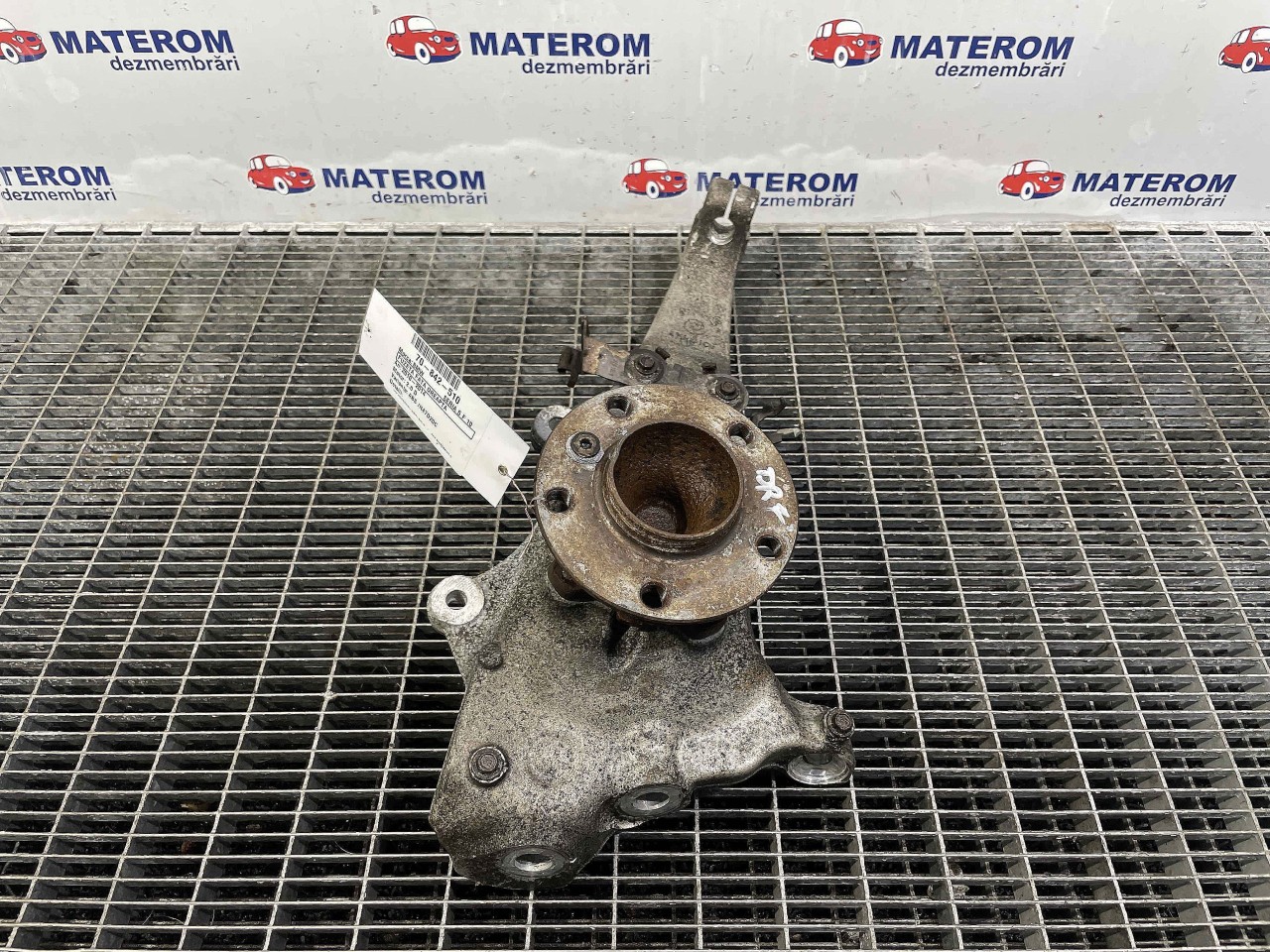 FUZETA FATA DREAPTA BMW SERIA 5 F 10 2.0 D - (2010 2014)