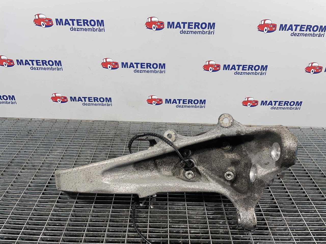 FUZETA FATA DREAPTA BMW SERIA 5 F 10 SERIA 5 F 10 2.0 D - (2010 2014)