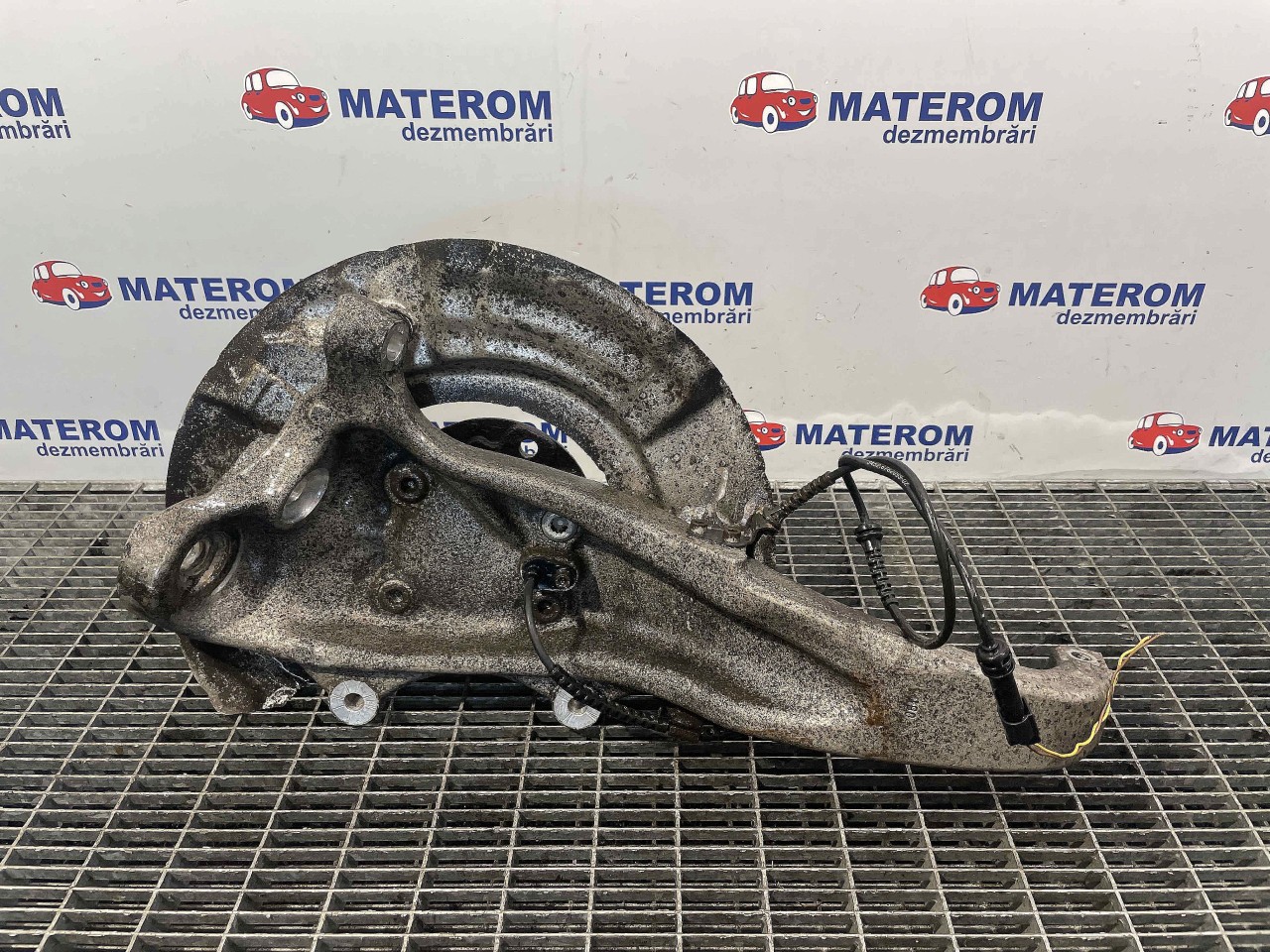 FUZETA FATA DREAPTA BMW SERIA 5 F 10 SERIA 5 F 10 2.0 D - (2010 2014)