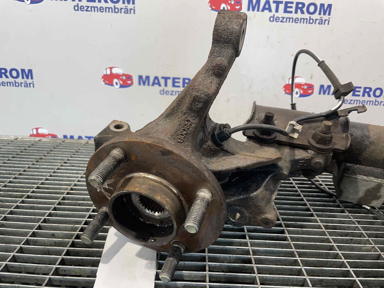 FUZETA FATA DREAPTA FORD B-MAX B-MAX 1.6 INJ - (2012 2017)