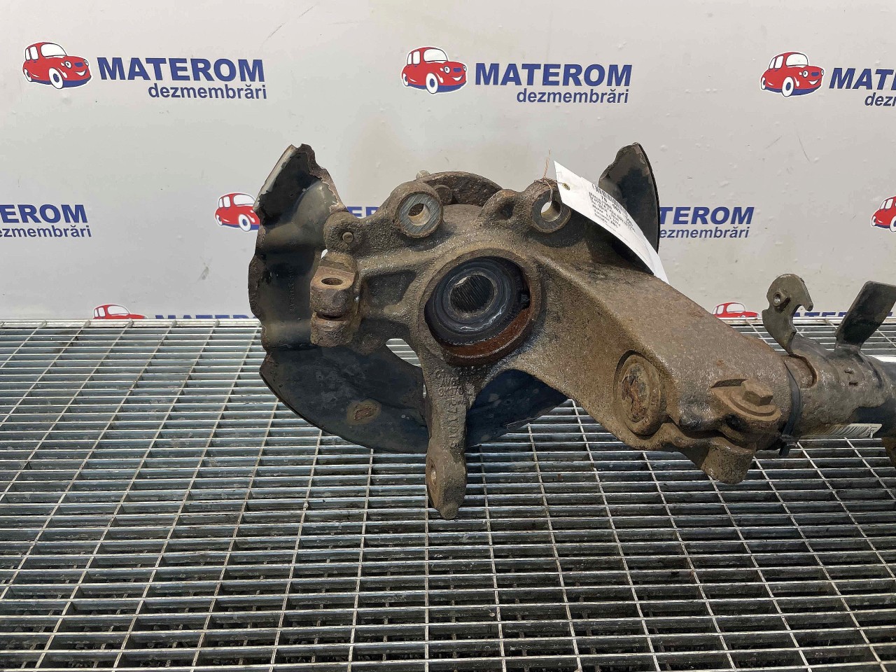 FUZETA FATA DREAPTA FORD FOCUS 1.5 TDCI - (2014 2018)